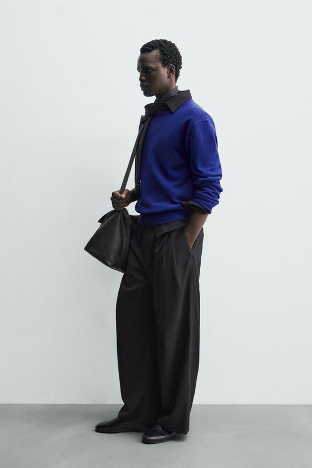 ZARA БРЮКИ СО СКЛАДКАМИ И ШЕРСТЬЮ, ЧЕРНЫЙ