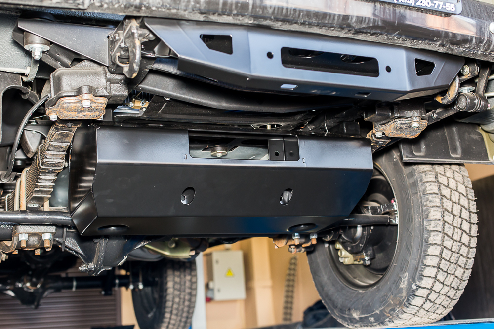 Площадка для скрытой установки лебёдки с защитой рулевых тяг УАЗ Буханка РИФ