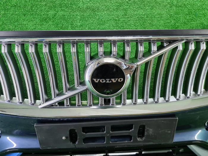 Бампер передний Volvo XC90 19-н.в R-Design В сборе