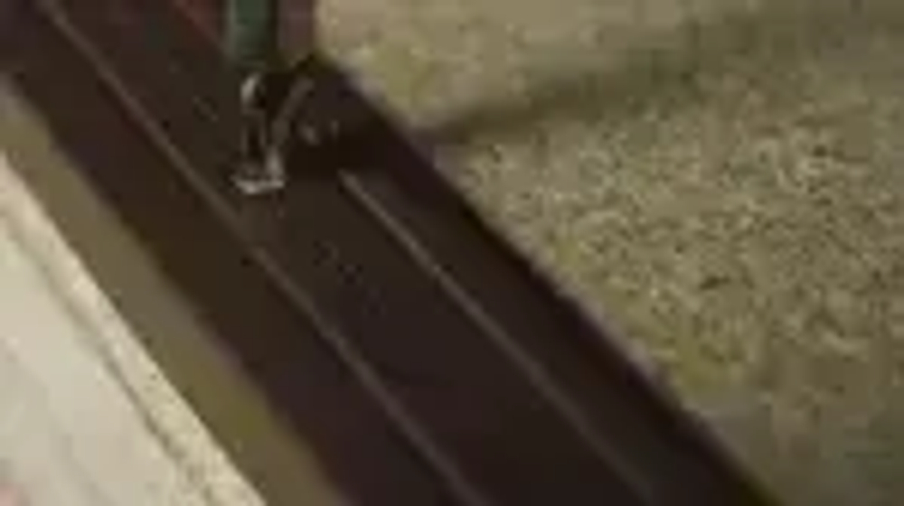 Порог металлический 37 мм 180 см для напольных покрытий на одном уровне