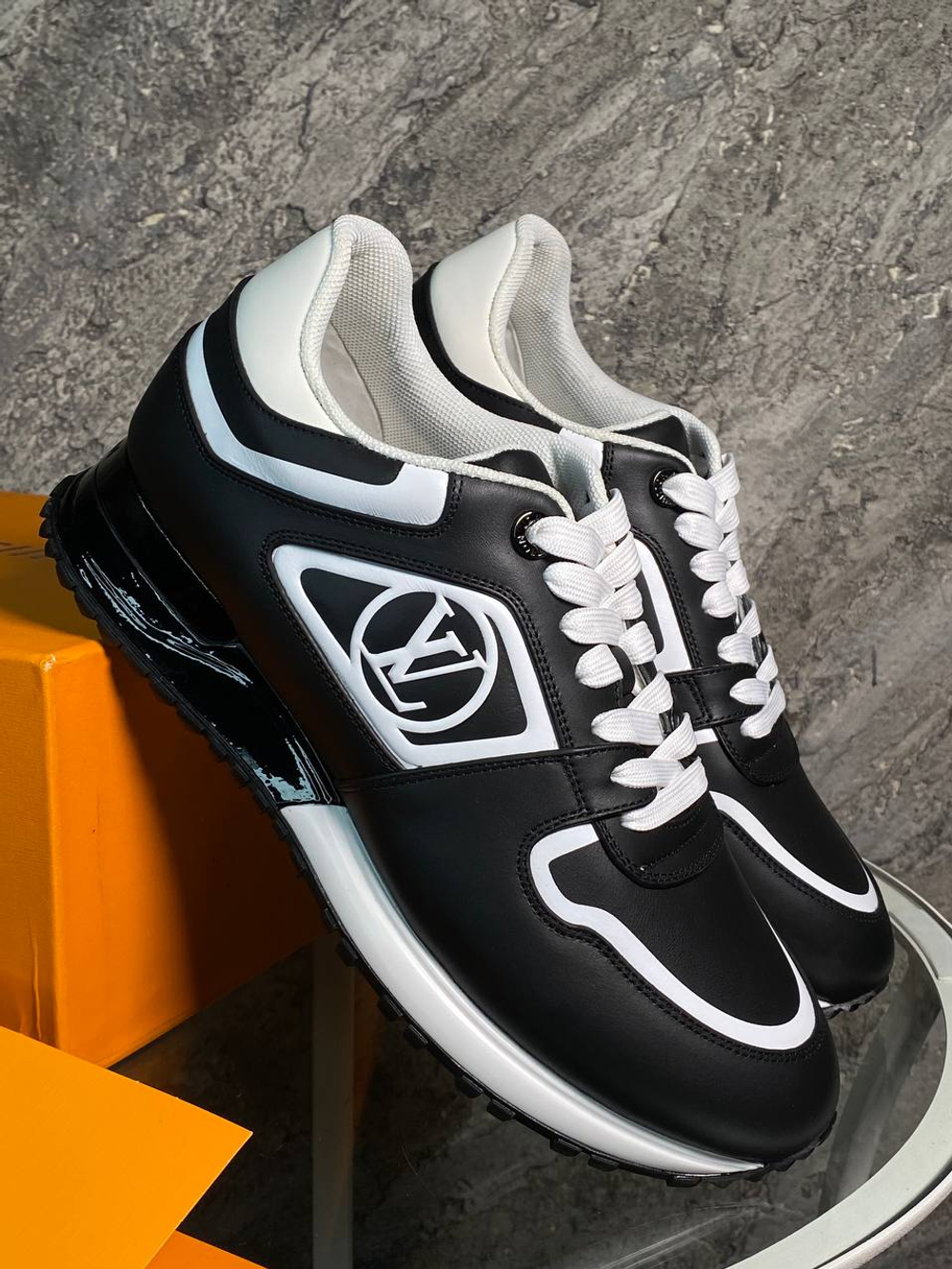 Кроссовки Louis Vuitton