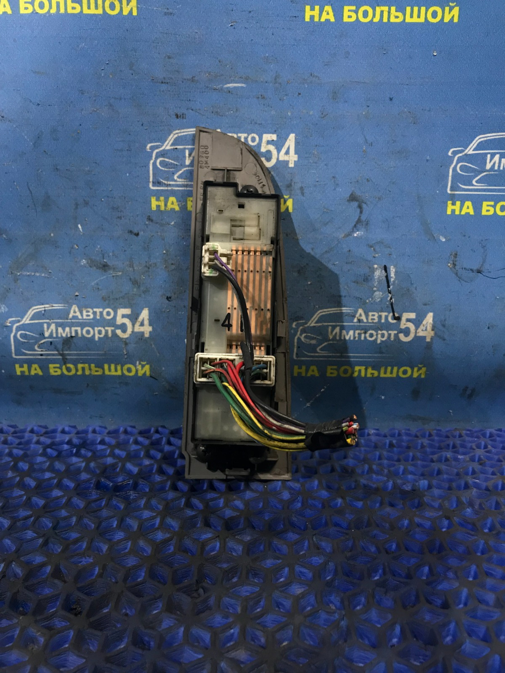 Блок управления стеклоподъемниками NISSAN SUNNY 2001