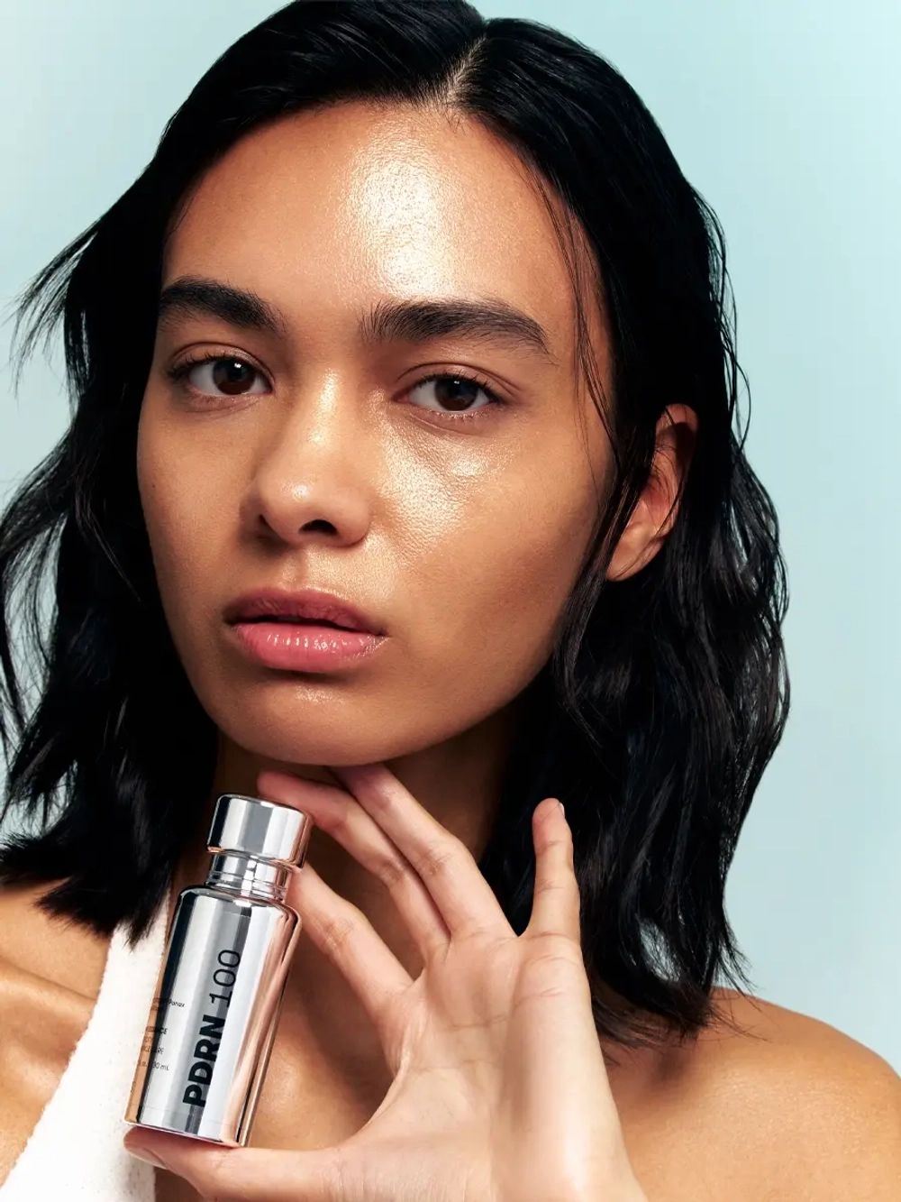 VT Cosmetics Укрепляющая эссенция с ПДРН для сияния кожи PDRN Essence 100 30 мл