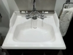 Смеситель для раковины Burlington Regent KER28-QT+W9