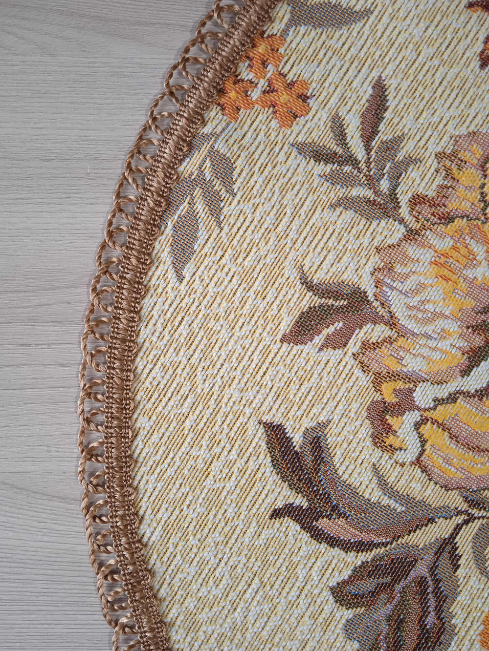 Декоративная гобеленовая салфетка Золотая чаша D 54 см