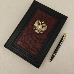 Набор "Ежедневник "Герб РФ" (триколор) из натуральной кожи со съемной обложкой и ручкой"