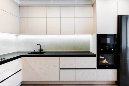 Угловая кухня - корпус ЛДСП Kronospan 16 мм, фасады МДФ 19 мм (эмаль)