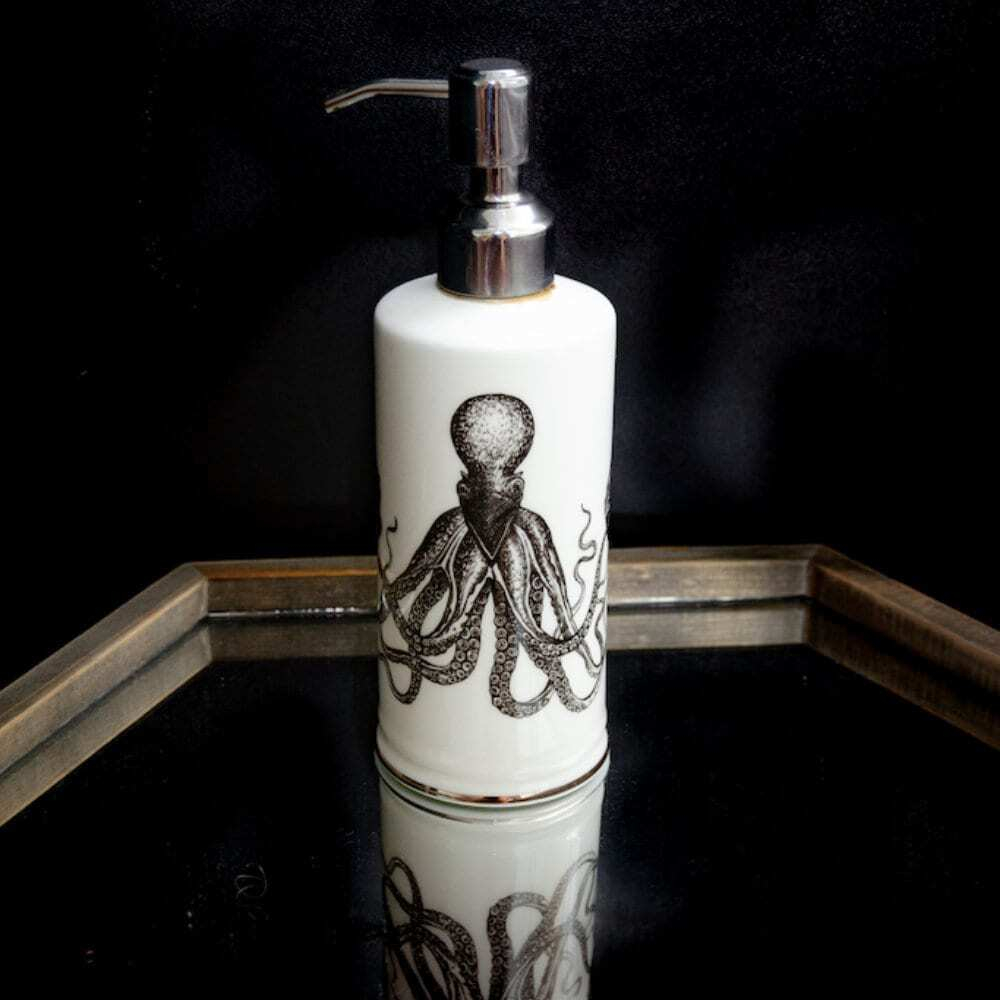 nan Дозатор жидкого мыла OMAR OCTOPUS Rory Dobner Белый