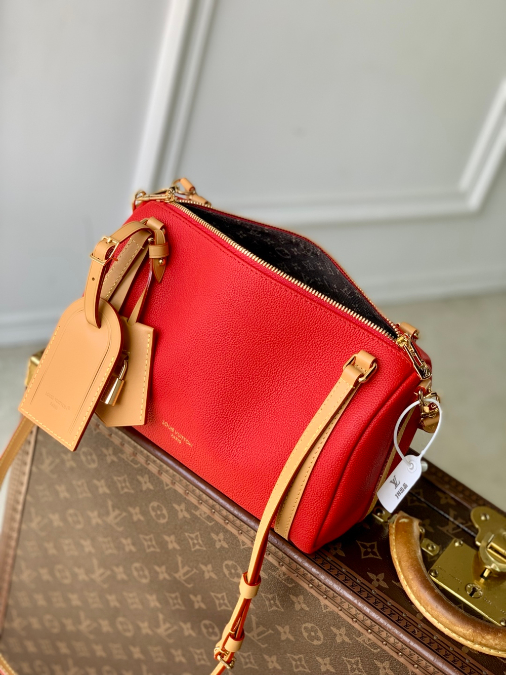 Louis Vuitton Express PM