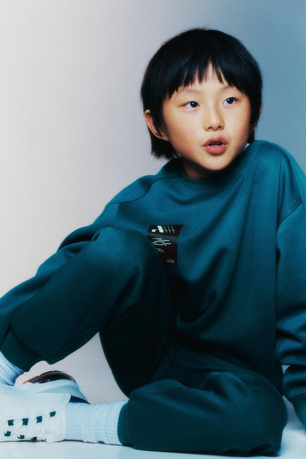 ZARA СПОРТИВНЫЕ ДЖОГГЕРЫ С ЛОГОТИПОМ, ЯРКО-СИНИЙ