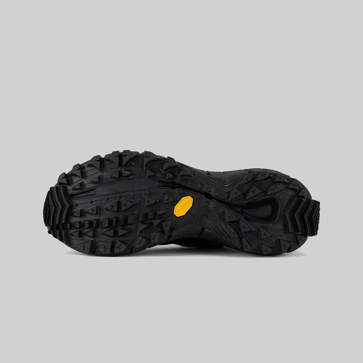 Кроссовки Reebok Zig Kinetica 2.5 Edge Winter Cordura артикул:100073985 - купить в магазине Дайс