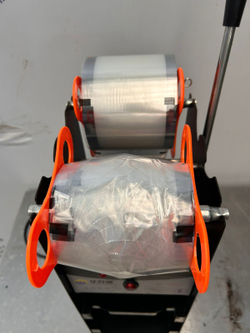 Автоматическая машина для запайки стаканов XL-700P