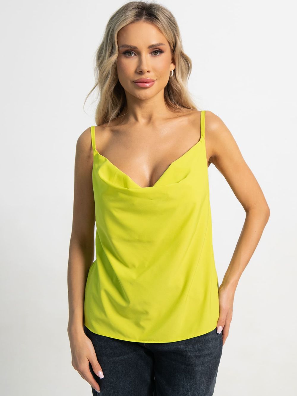 Топ Легкий штрих (лайм) Б15572-33М LT Collection