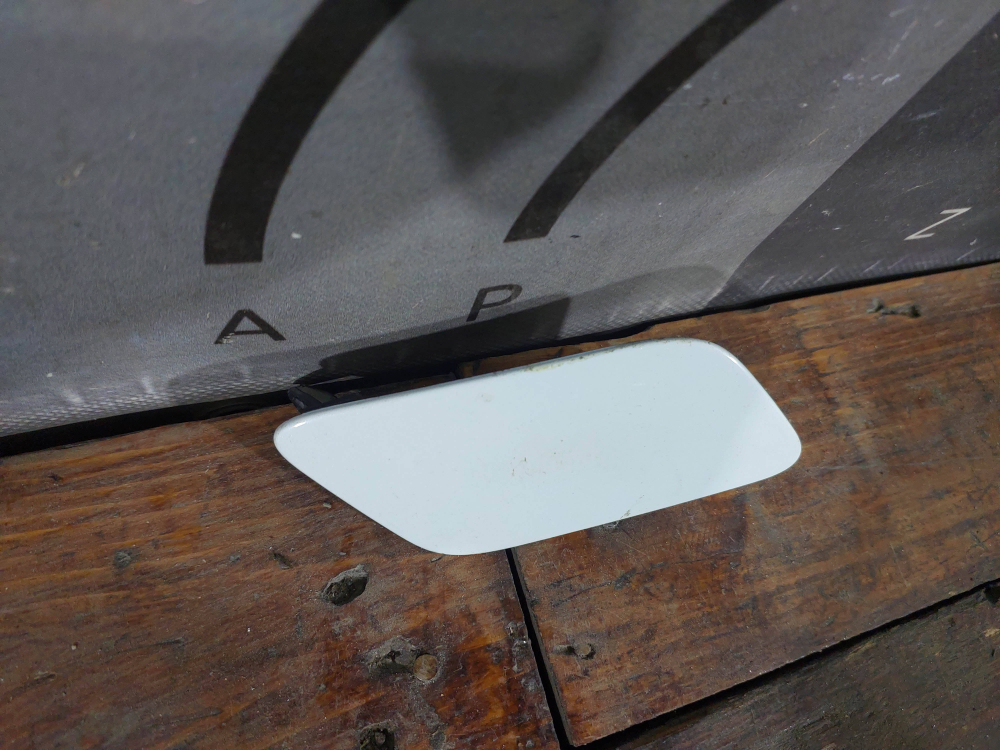 Крышка форсунки омывателя правая Audi Q7 (4M) 15-19 Б/У Оригинал 4M0807754A