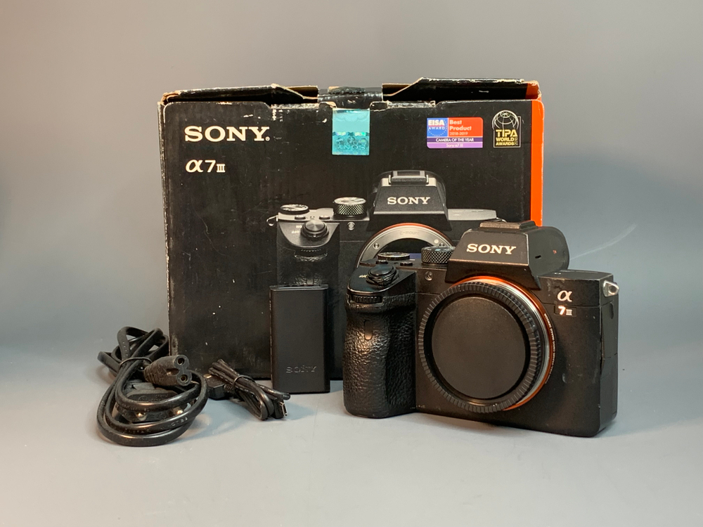 Sony A7 III 30.800 кадров / Не работает HDMI, 3.5