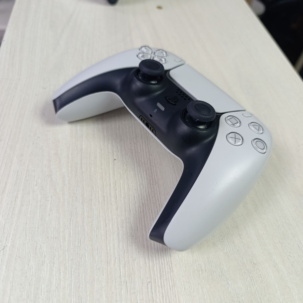 Игровая приставка Sony PlayStation 5 CFI-1208A