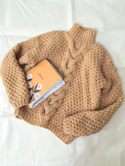 Свитер крупной вязки