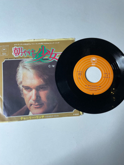 Винтажная виниловая пластинка LP Charlie Rich The Most Beautiful Girl (Japan 1973) 7 дюймов