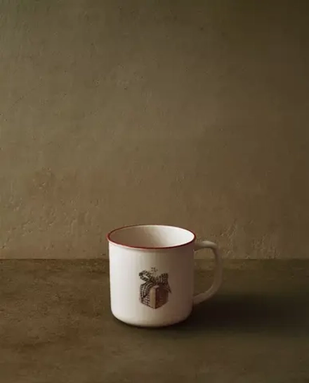 ZARA HOME ФАРФОРОВАЯ КРУЖКА С РОЖДЕСТВЕНСКИМ ДИЗАЙНОМ, БЕЛЫЙ/КРАСНЫЙ
