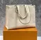 Сумка Louis Vuitton Onthego кремовый