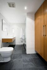 Плитка-сланец черный, натуральный скол Pharaon 600x600x10