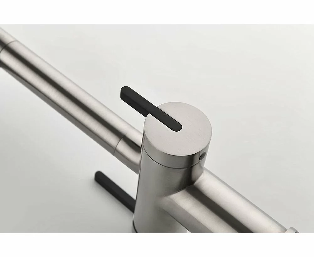 Смеситель для кухни Paulmark Gravity Gr213888-BS нержавеющая сталь