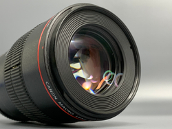 Canon EF 100mm 2.8L Macro IS USM