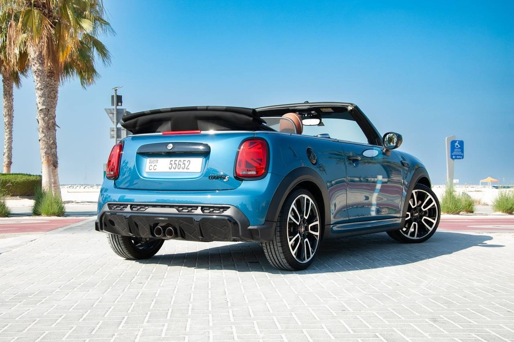 Mini Coper Cabrio S JCW Pack
