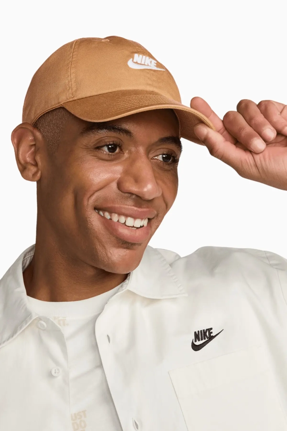 Кепка Nike Club - коричневый