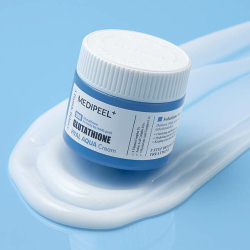 Набор для лица с витаминами и гиалуроновой кислотой Glutathione 6000 Hyal Aqua Multi Care Kit