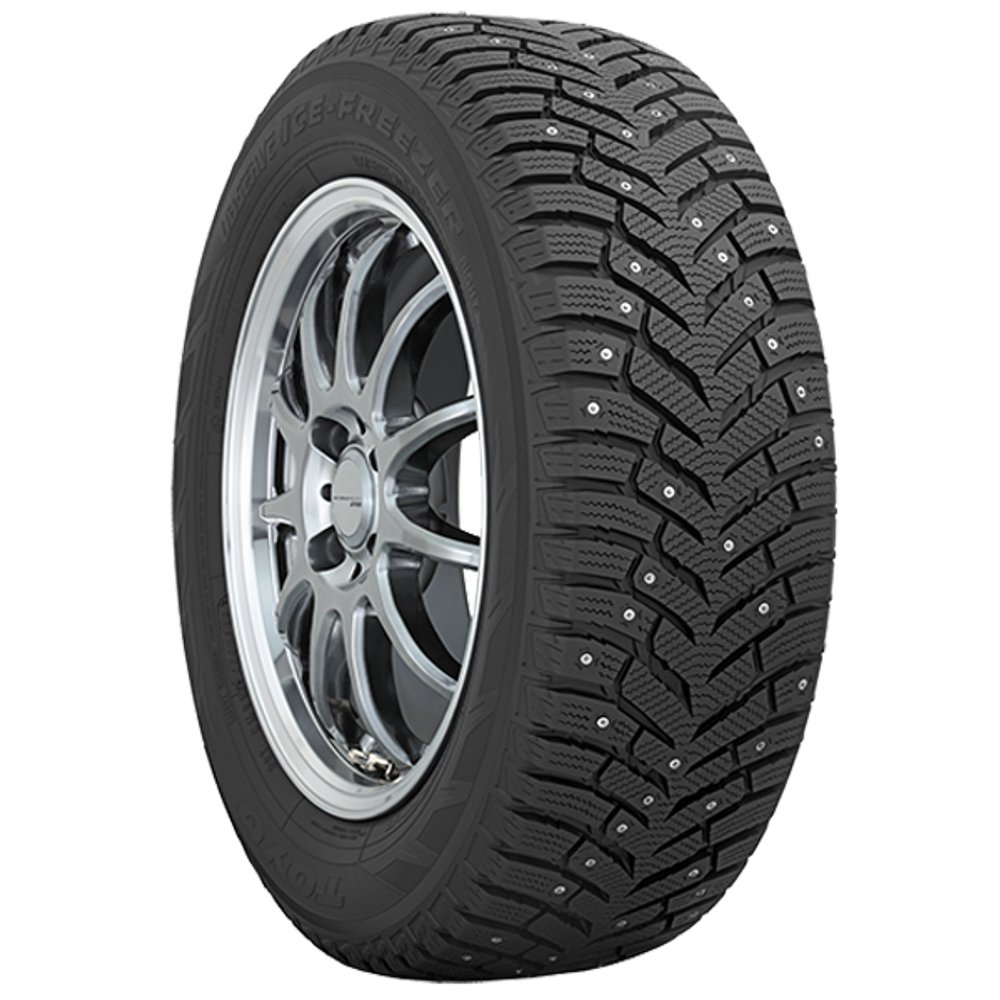 Легковая шина 185/70 R14 Observe Ice-Freezer Toyo шип