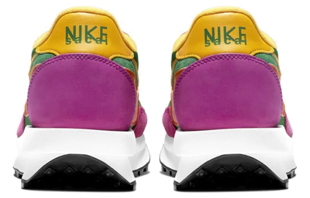 Кроссовки Sacai X Nike Waffle Pine Gree