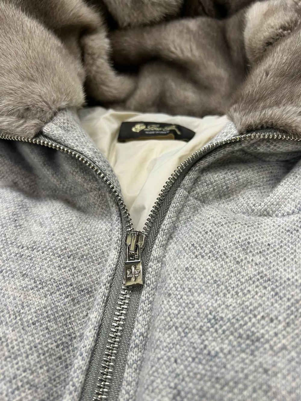 Пуховик Loro Piana