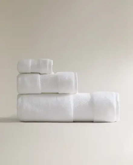 ZARA HOME МЯГКОЕ БАННОЕ ПОЛОТЕНЦЕ, БЕЛЫЙ