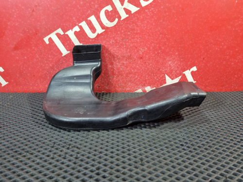 Воздуховод отопителя