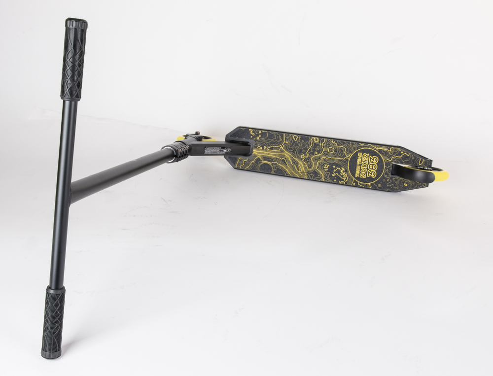Трюковой самокат Tech Team Duker 303 2022 black/yellow