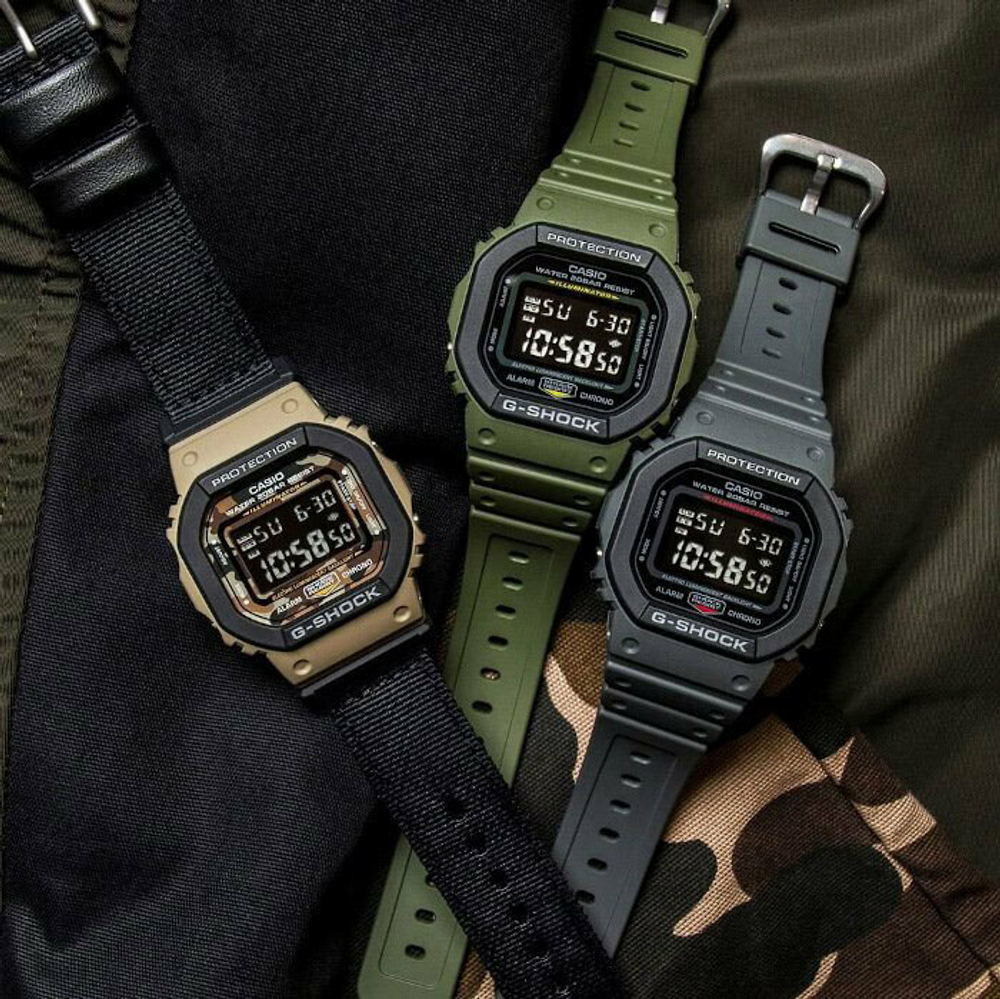 Японские наручные часы Casio G-SHOCK DW-5610SUS-5ER с хронографом