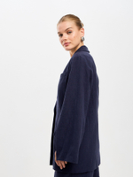 Жакет с вырезами из крапивы «Тайна глубин»