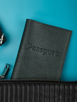 Обложка на паспорт кожаная