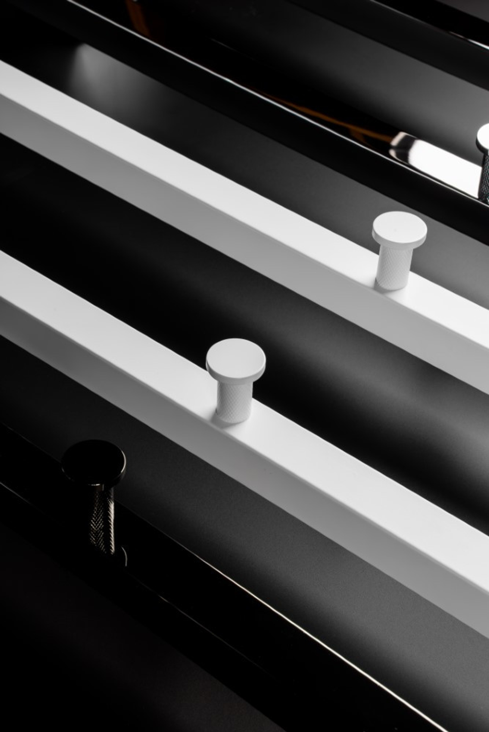 Полотенцесушитель электрический Boheme Duo 728-MW, Matt White