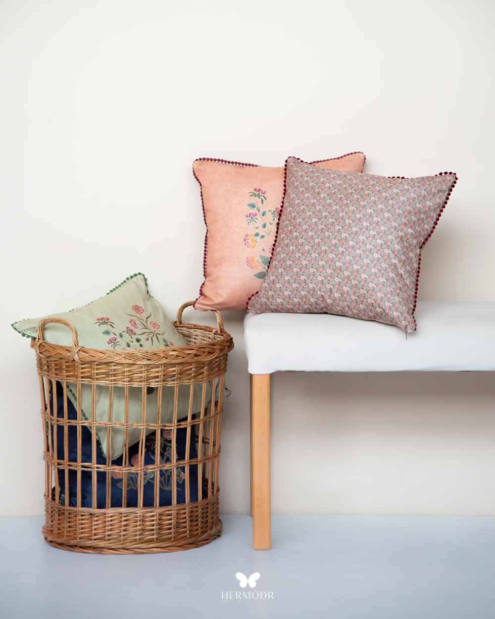 Декоративная подушка в персидском стиле Negar Peach Hermodr 130220376 Иран