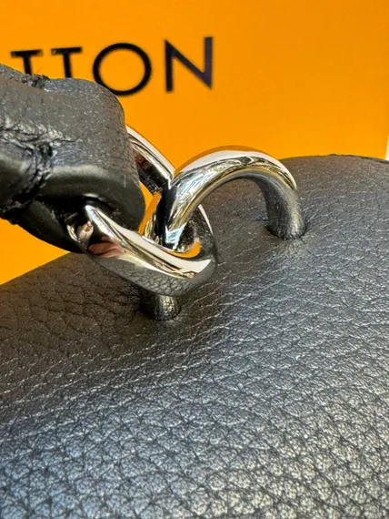 Сумка Louis Vuitton Mylockme черный