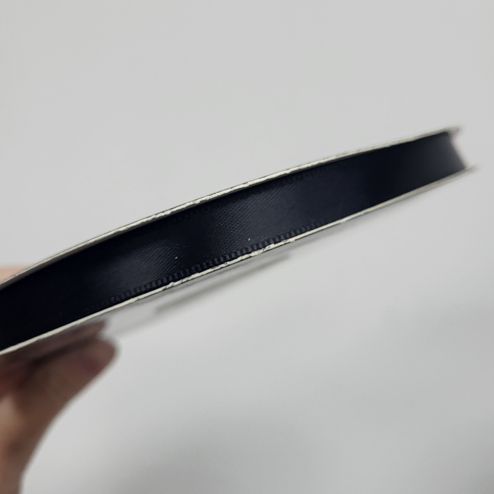 Лента атласная 1 см Черная (91 м)