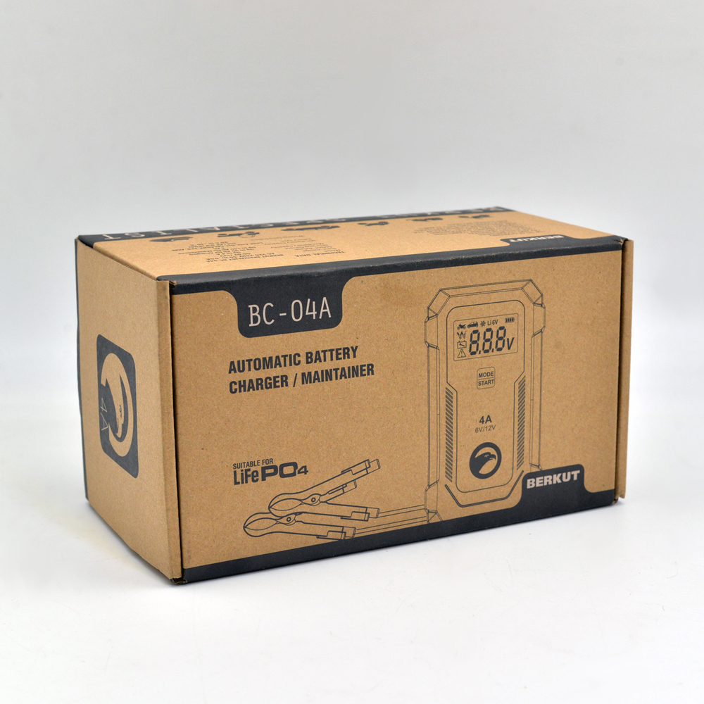 Автомобильное зарядное устройство BERKUT Specialist BC-04A