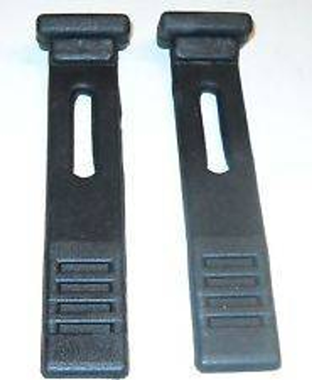 Фиксатор капота для снегоходов 1606-067