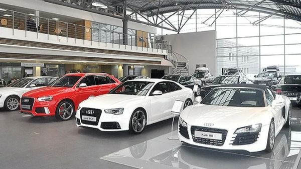 Как россияне приобретают премиальные авто в условиях санкций?