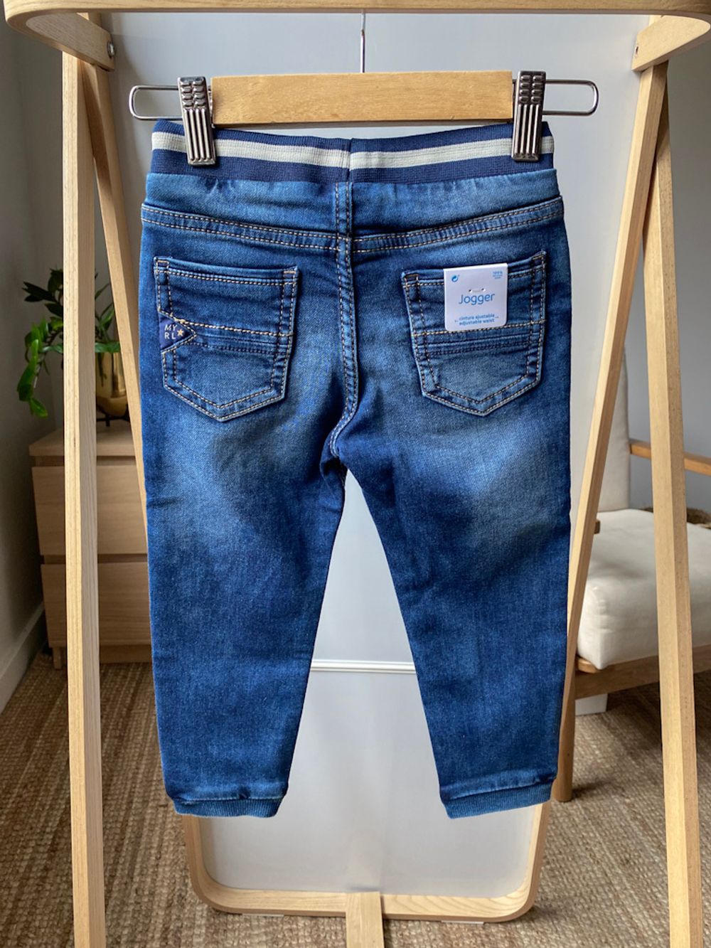 Новый костюм Mayoral, 92