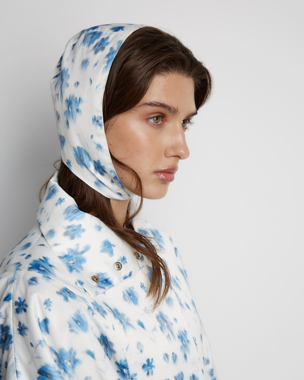 Чепчик цветы молочный/голубой