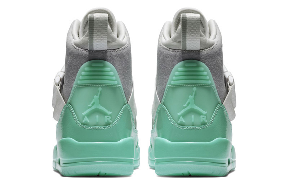 Кроссовки Jordan Air Jordan 3 Explorer (Женская размерная сетка)