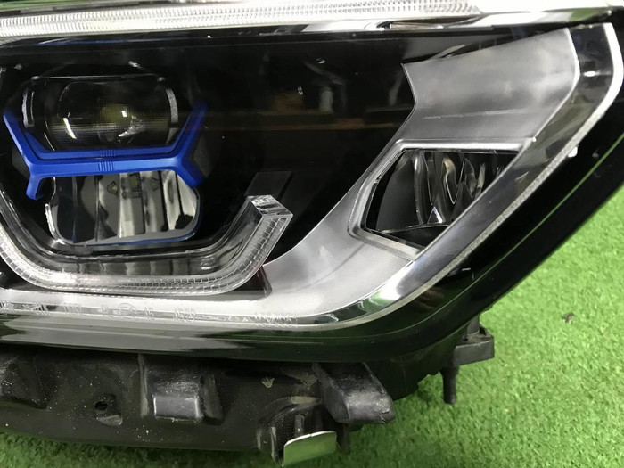 Фара правая BMW X5 G05 X6 G06 18-23 Laser В сборе